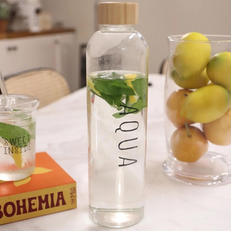 Bambu Kapaklı Borosilikat Cam Su Şişesi 1000 ml